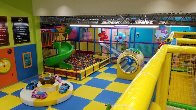 JUST 4 FUN PLAZA CAROLINA — thumbnail 2