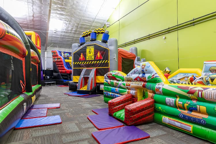 Arena Sports Issaquah — thumbnail 2