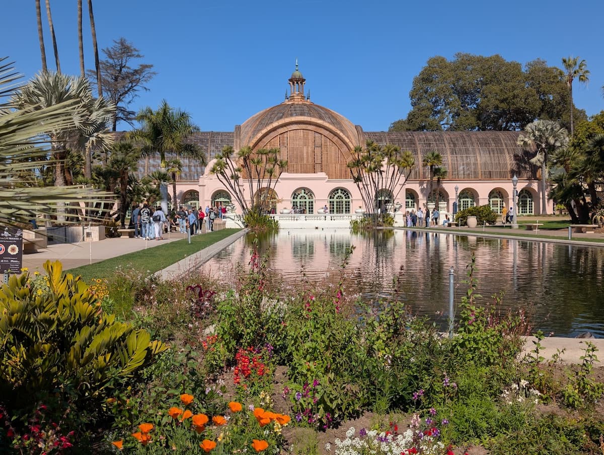 Botanical Building — photo 1 of 1