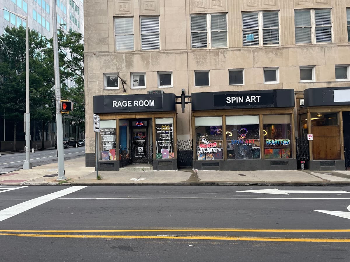 Spin Art Splatter Paint, Rage Room & Game Show (Atlanta)