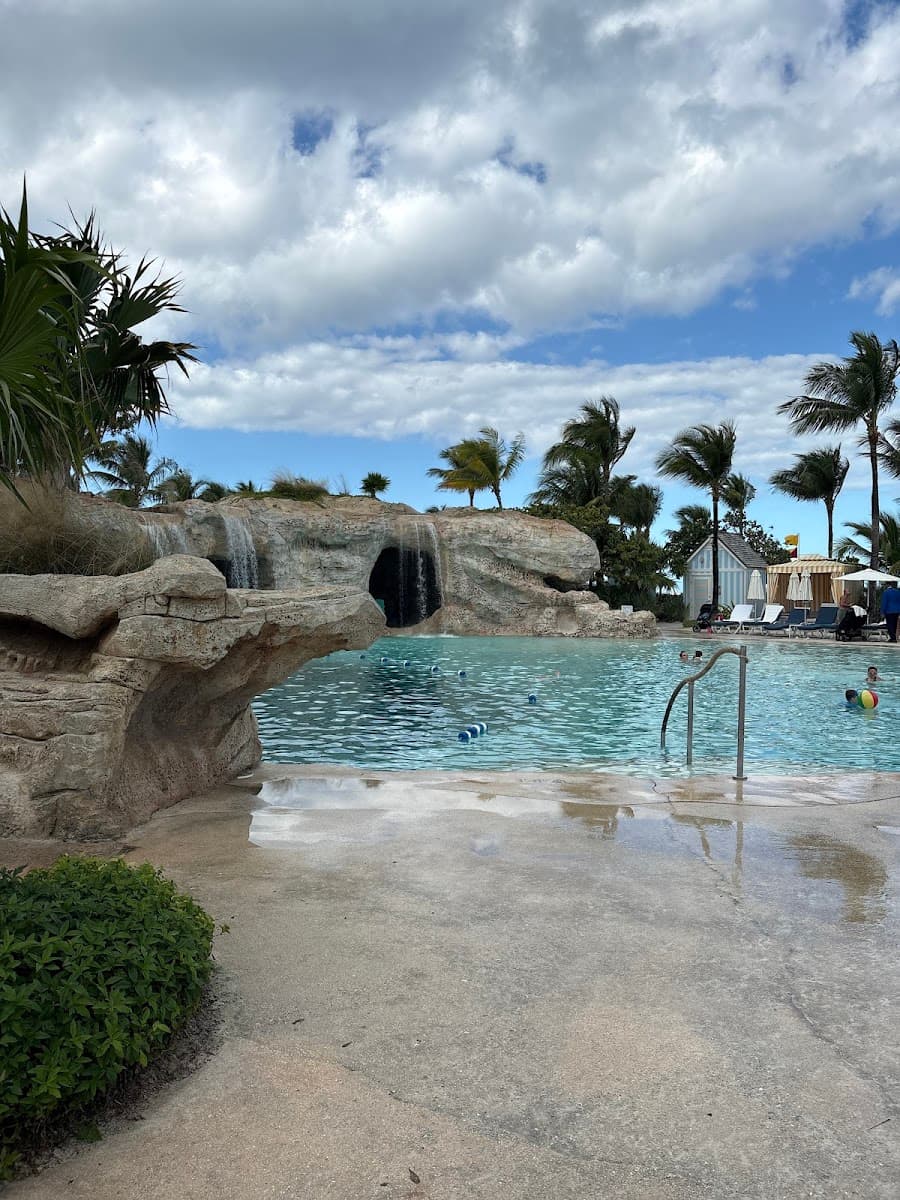Baha Mar cliff jumping