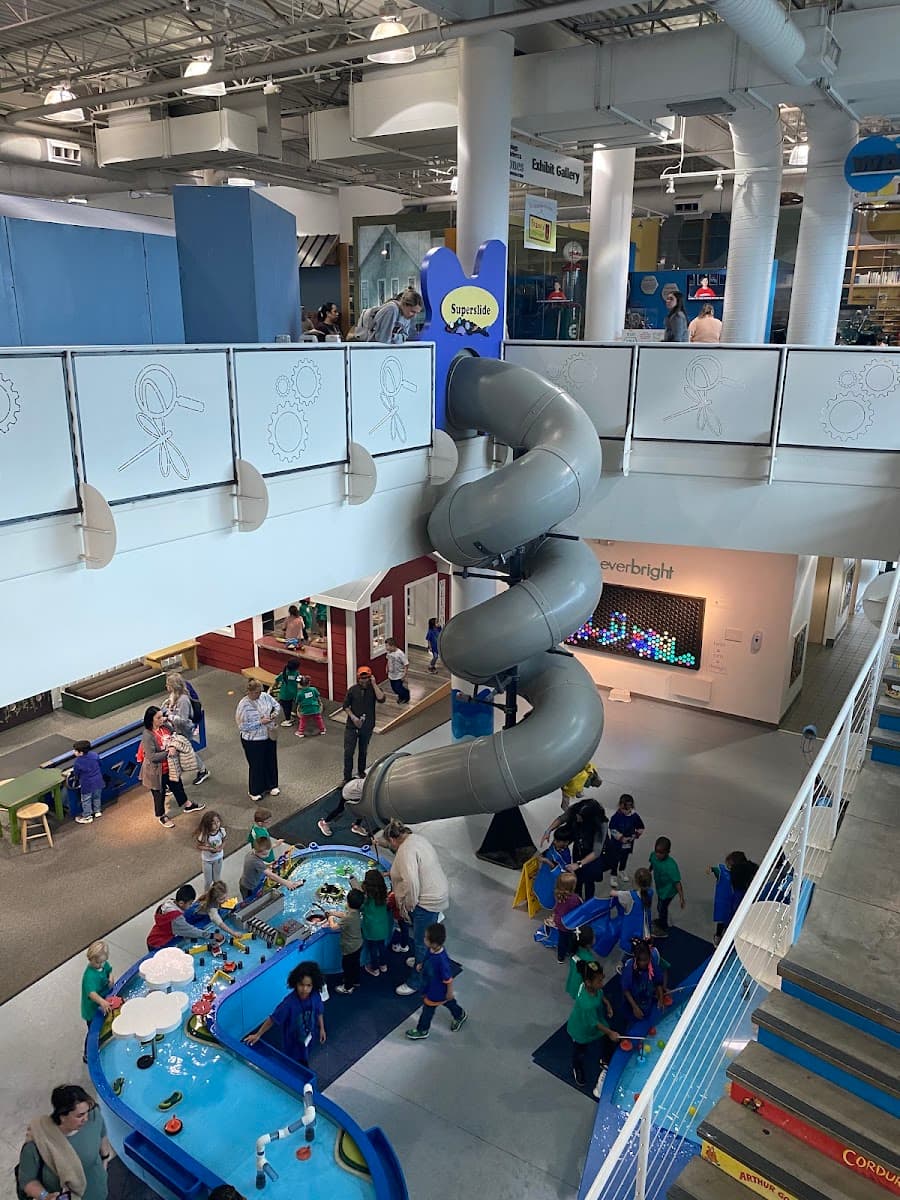 Discovery Center at Murfree Spring