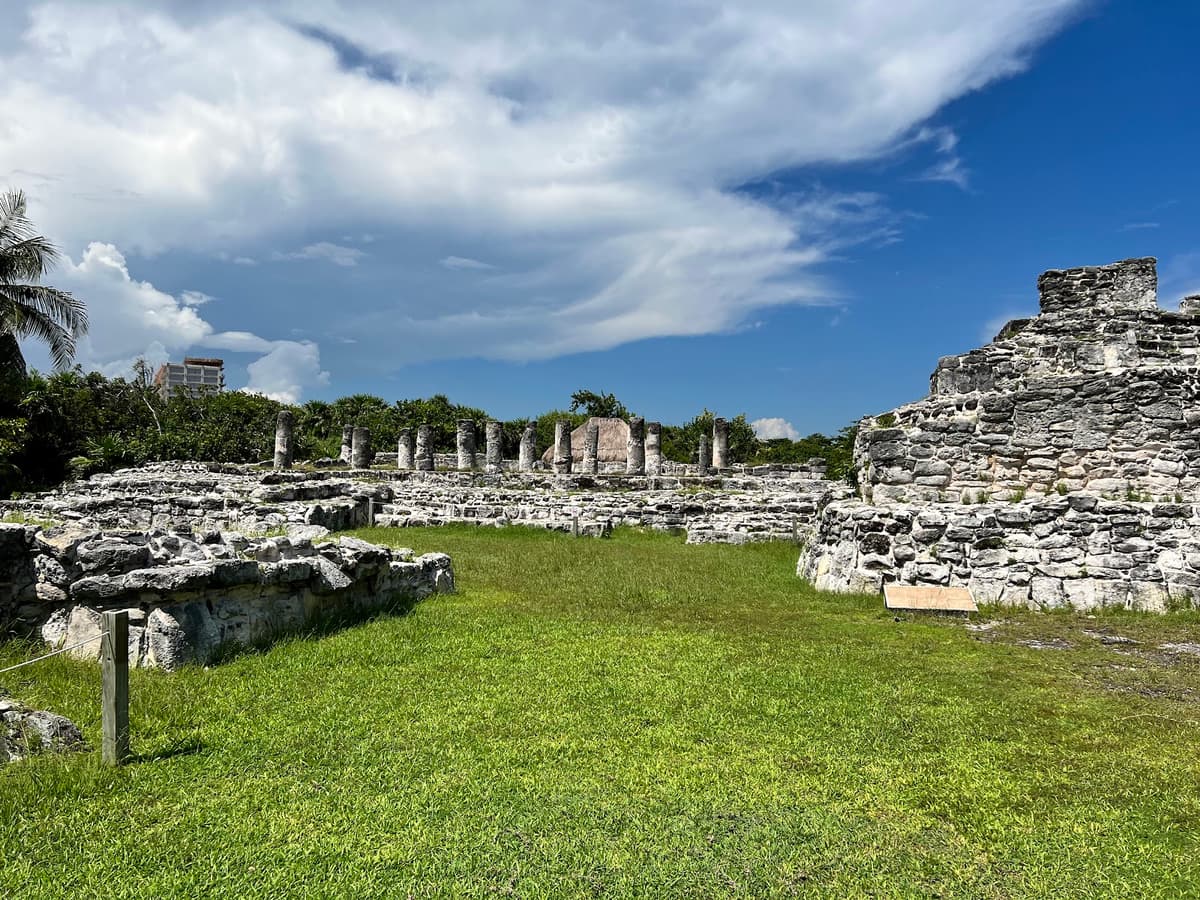 El Rey Archaeological Zone