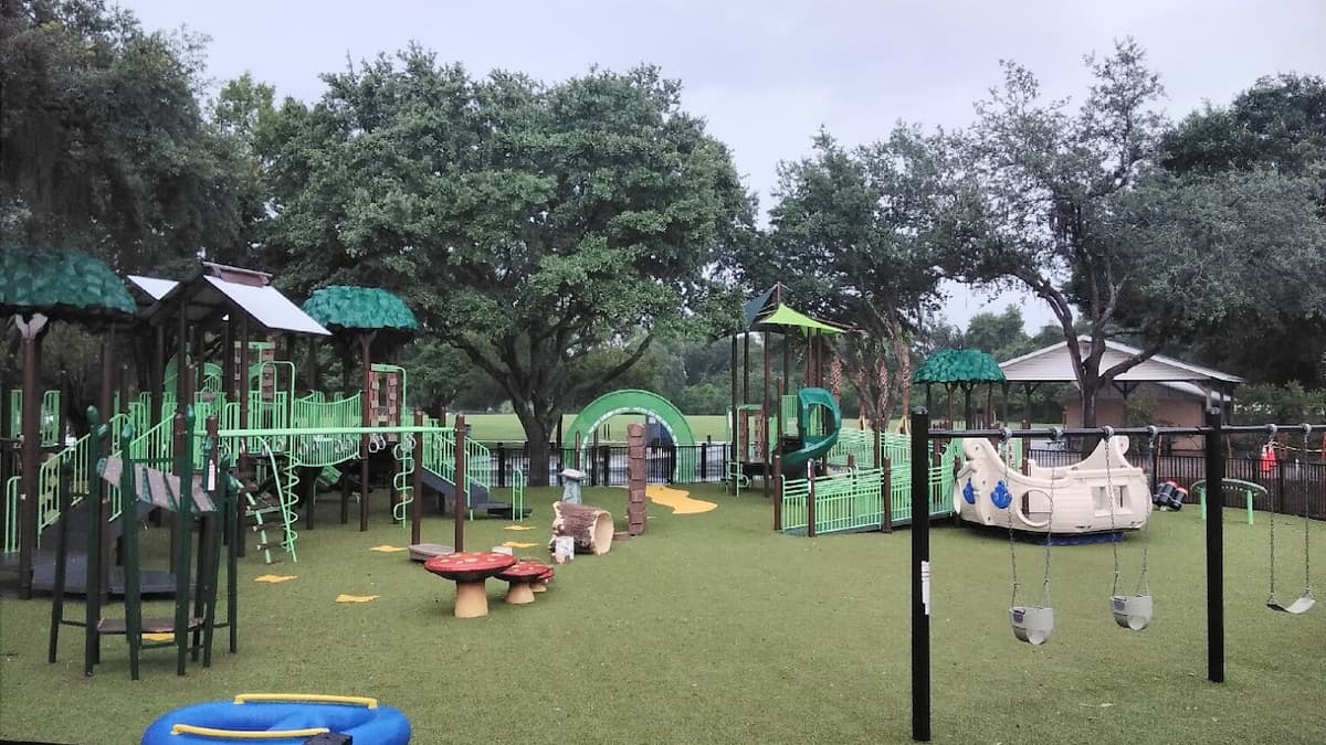 Lesley "Les" Miller Jr. All People's Community Park & Life Center — photo 1 of 2