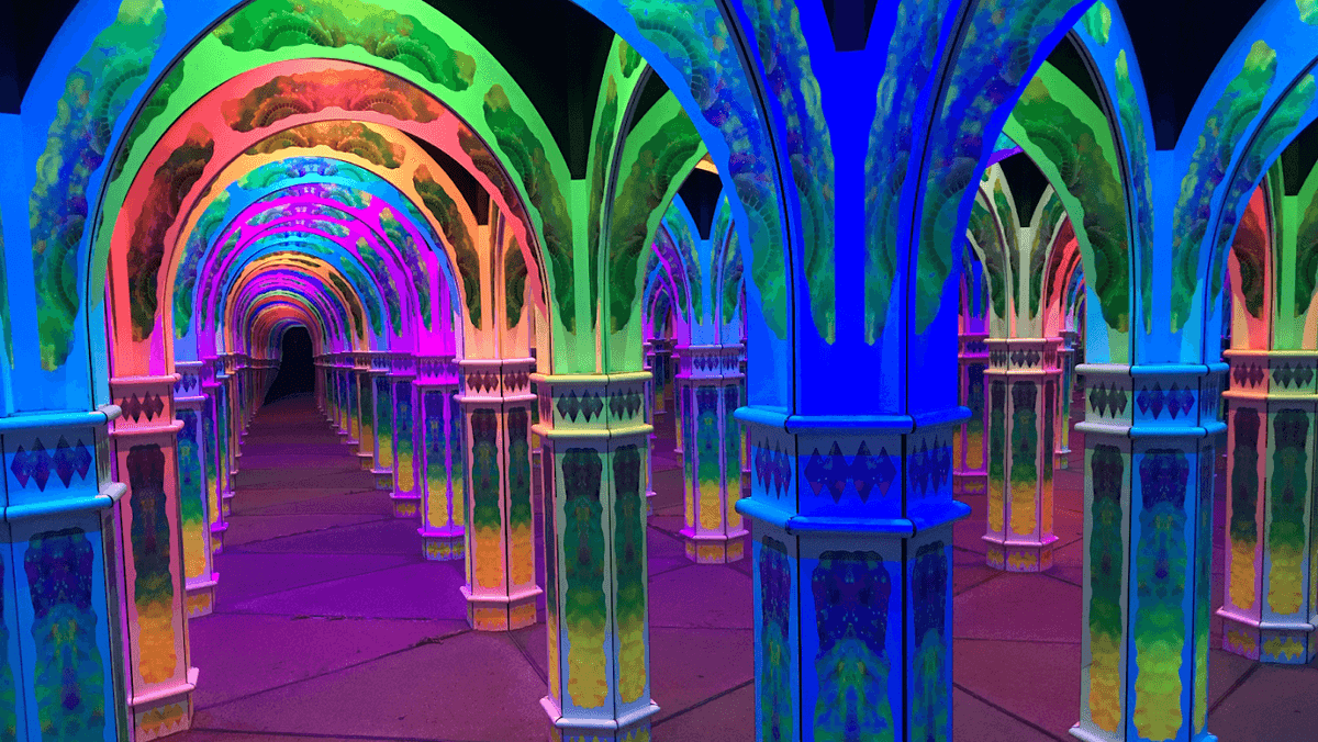 Magowan's Infinite Mirror Maze
