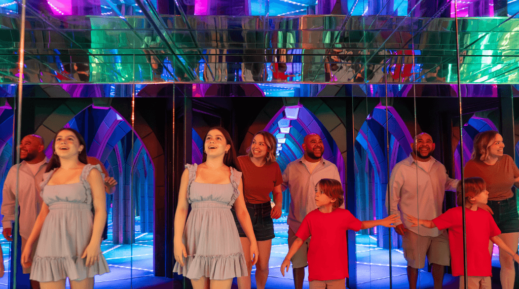 The Amazing Mirror Maze