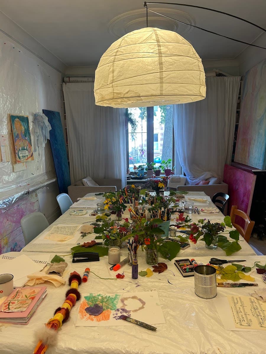 France DAragon artiste peintre Outremont