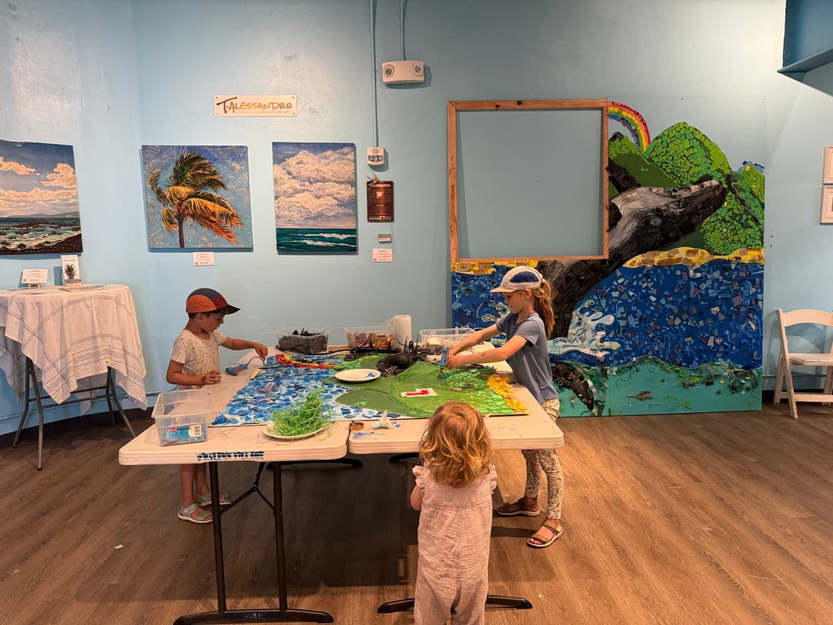 Hawaiʻi Wildlife Discovery Center